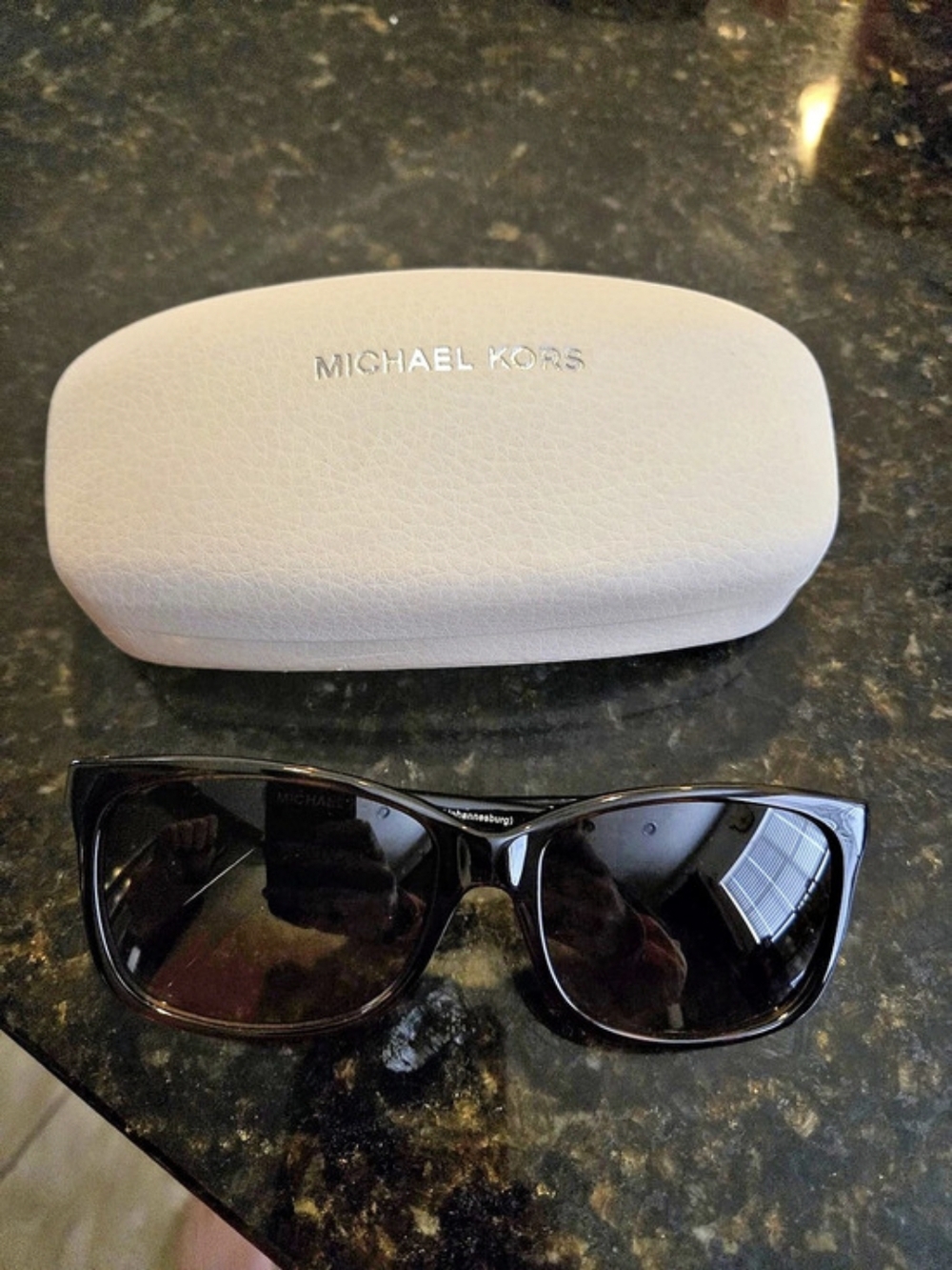 Michael Kors Nice Sunglasses Dark Brown